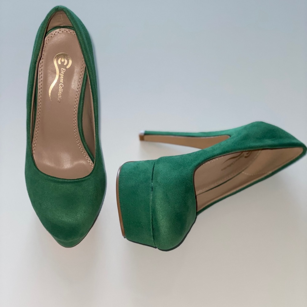 NEVER WORN - size 6 platform heels